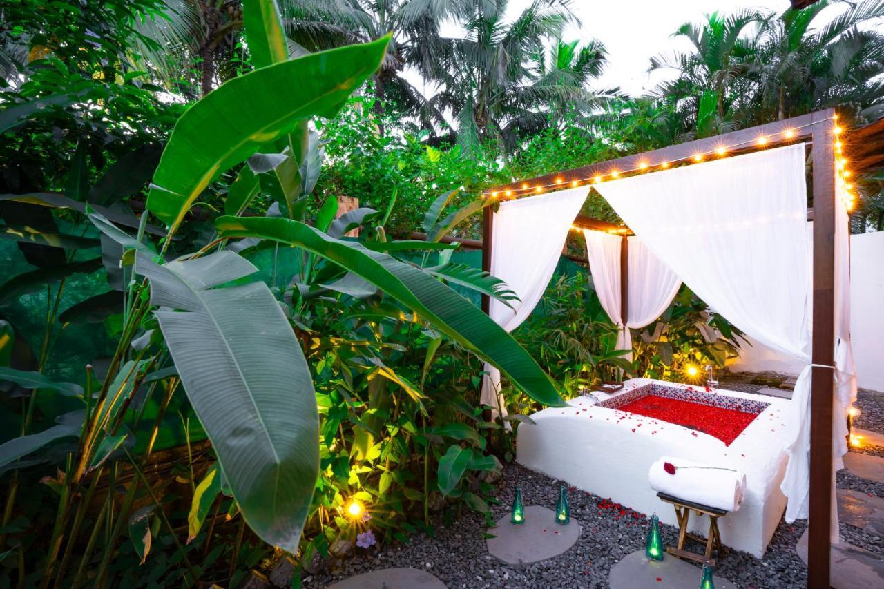 Hostel Moustache Goa Luxuria Vagator Exteriér fotografie