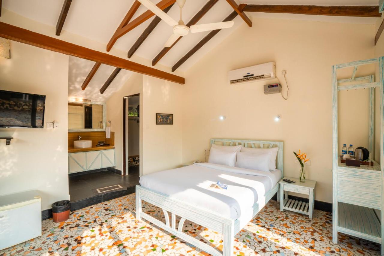 Hostel Moustache Goa Luxuria Vagator Exteriér fotografie