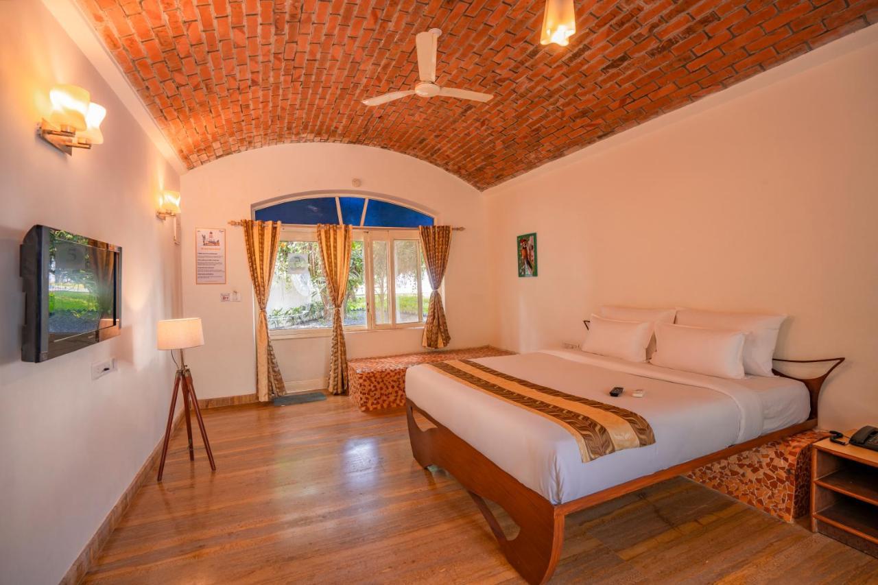 Hostel Moustache Goa Luxuria Vagator Exteriér fotografie